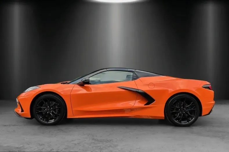 Corvette C8 din 2025 cu 7.450 km - oferta COR232015 - foto 2