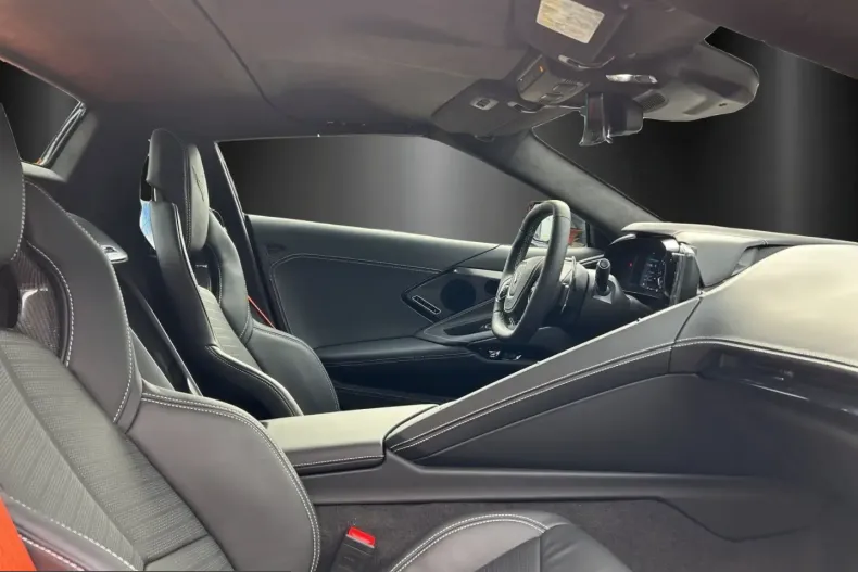 Corvette C8 din 2025 cu 7.450 km - oferta COR232015 - foto 11