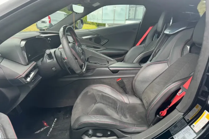 Corvette C8 din 2023 cu 24.800 km - oferta COR232017 - foto 13