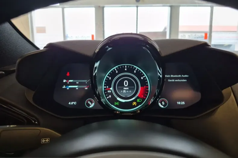 Aston Martin V8 Vantage din 2023 cu 68.946 km - oferta AST232019 - foto 25