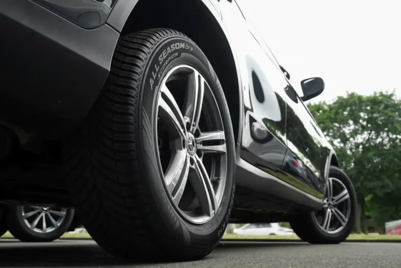 Mercedes-Benz GLC 300 (Clasa GLC) din 2021 cu 54.320 km - oferta MER232020 - foto 5