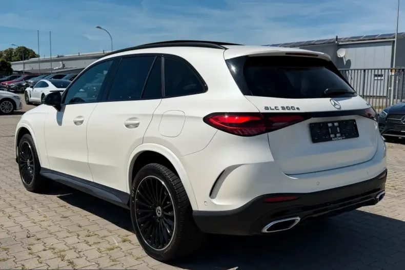Mercedes-Benz GLC 300 (Clasa GLC) din 2023 cu 56.291 km - oferta MER232022 - foto 6