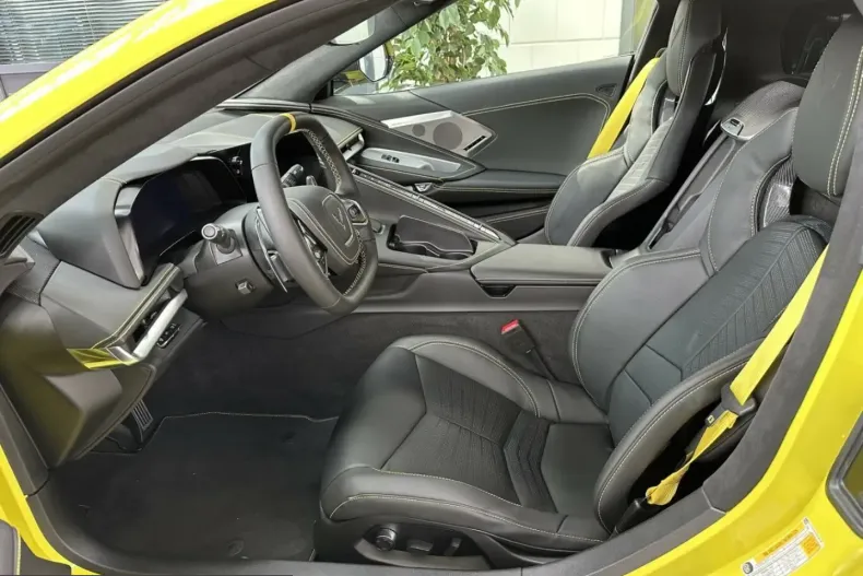 Corvette C8 din 2023 cu 5.500 km - oferta COR232027 - foto 14