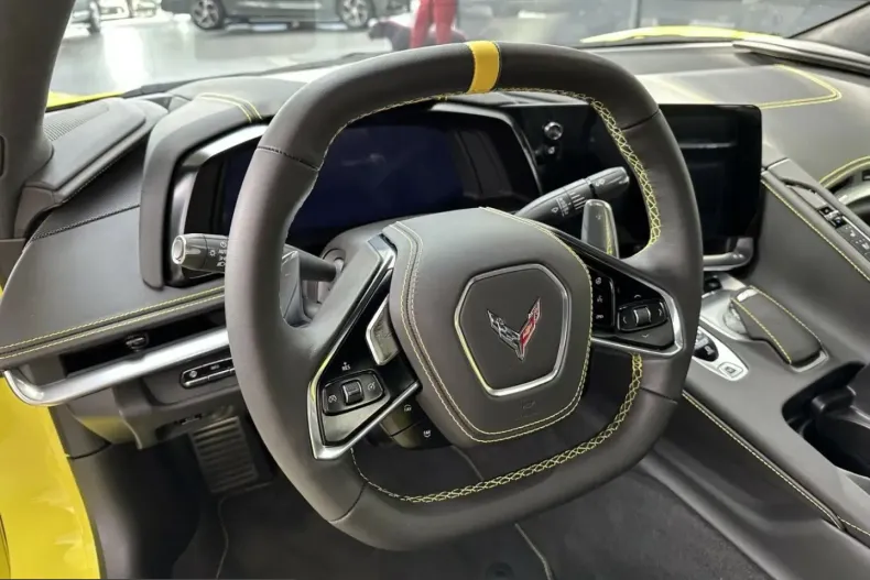 Corvette C8 din 2023 cu 5.500 km - oferta COR232027 - foto 17