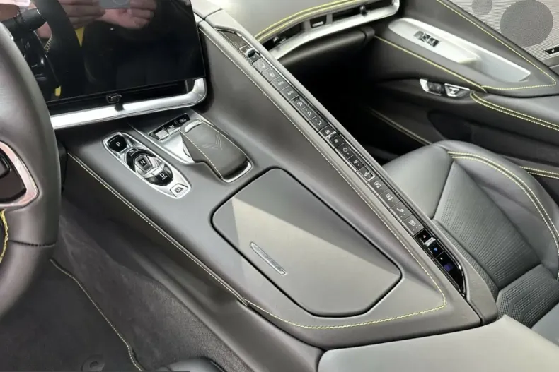 Corvette C8 din 2023 cu 5.500 km - oferta COR232027 - foto 19