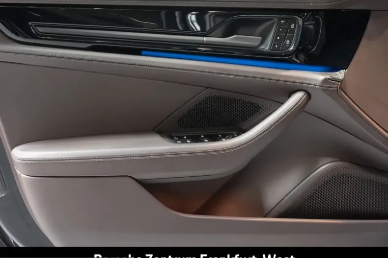 Porsche Panamera din 2025 cu 22.500 km - oferta POR232028 - foto 34