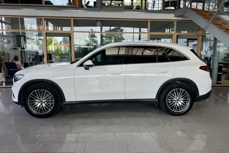 Mercedes-Benz GLC 220 (Clasa GLC) din 2023 cu 36.737 km - oferta MER232031 - foto 4