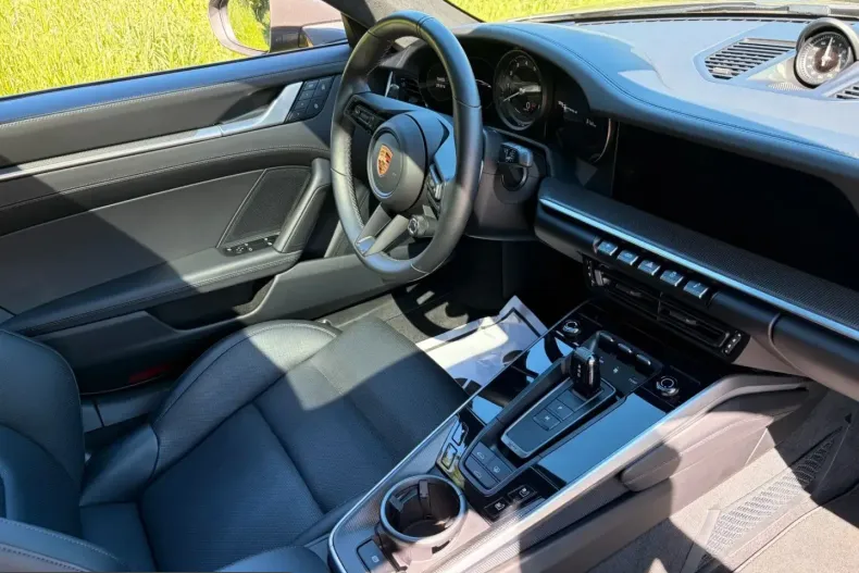 Porsche 992 din 2024 cu 14.900 km - oferta POR232033 - foto 8
