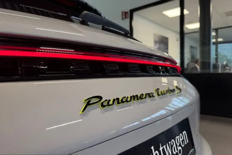 Porsche Panamera din 2023 cu 59.000 km - oferta POR232037 - foto 26