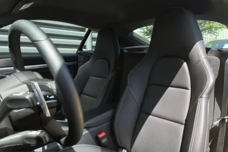 Porsche Cayman din 2024 cu 1.877 km - oferta POR232038 - foto 5