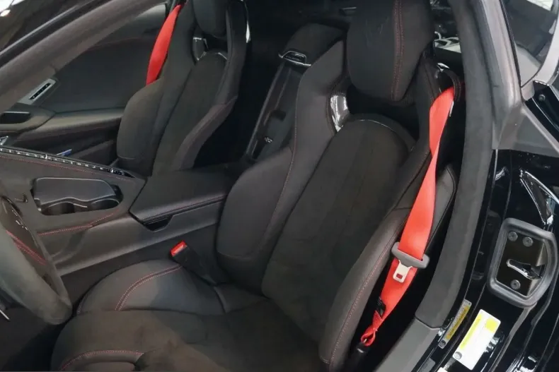 Corvette C8 din 2022 cu 17.000 km - oferta COR232039 - foto 9