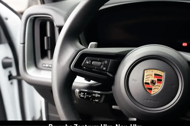 Porsche Cayenne din 2024 cu 26.500 km - oferta POR232040 - foto 25