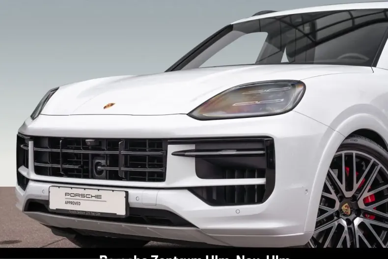 Porsche Cayenne din 2024 cu 26.500 km - oferta POR232040 - foto 33