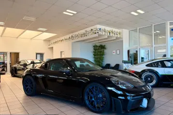 Porsche Cayman din 2023 - oferta POR232042