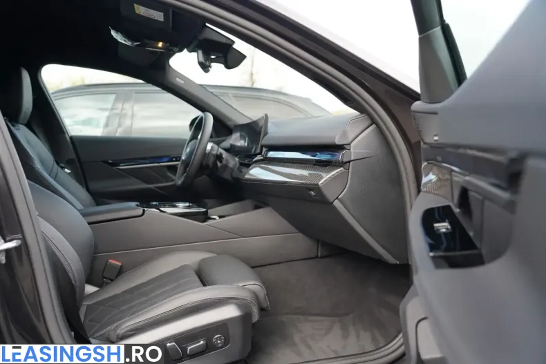 BMW 520 (Seria 5) din 2025 cu 40.000 km - oferta BMW232043 - foto 30
