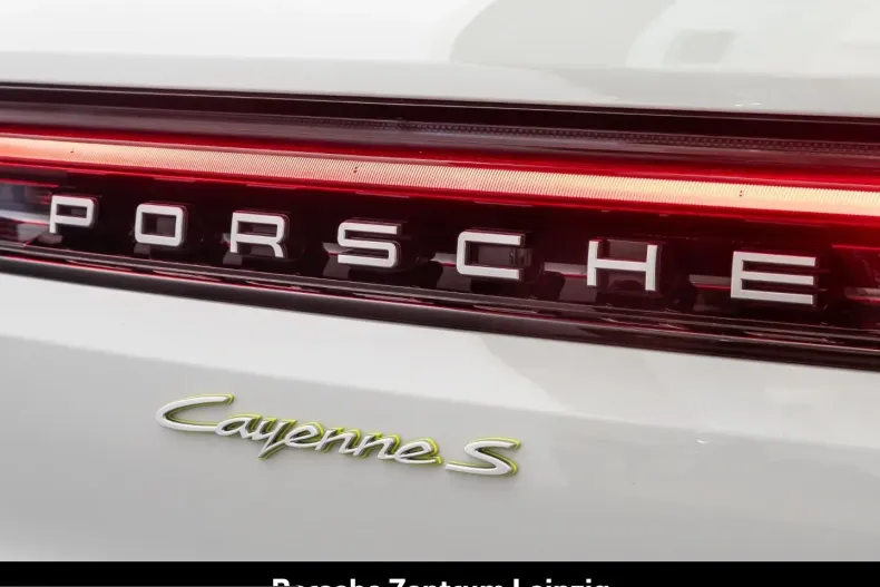Porsche Cayenne din 2025 cu 23.048 km - oferta POR232044 - foto 14