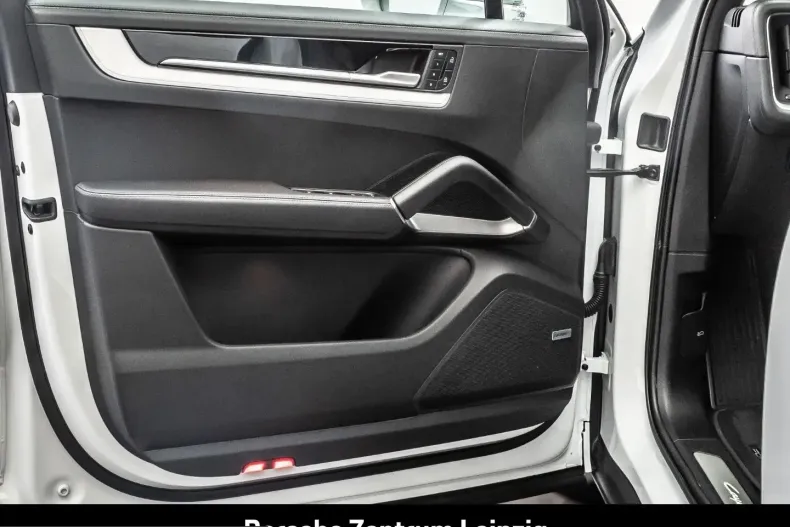 Porsche Cayenne din 2025 cu 23.048 km - oferta POR232044 - foto 20