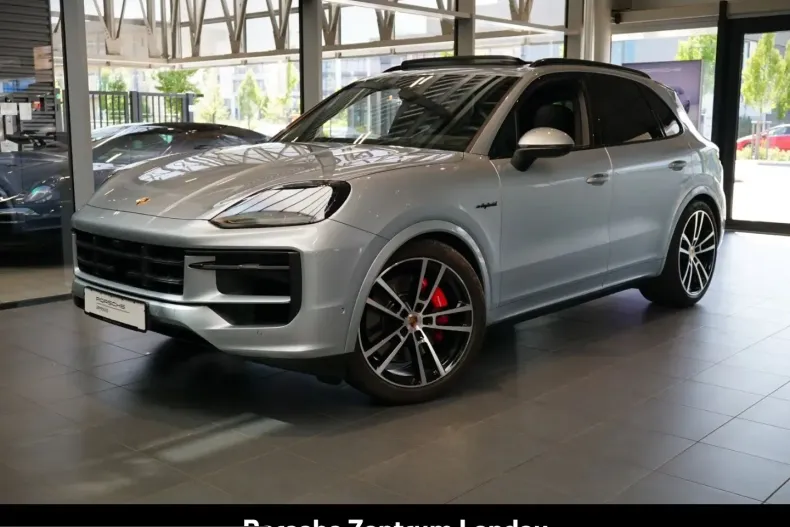 Porsche Cayenne din 2024 cu 21.890 km - oferta POR232045 - foto 1