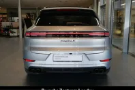 Porsche Cayenne din 2024 cu 21.890 km - oferta POR232045 - foto 3