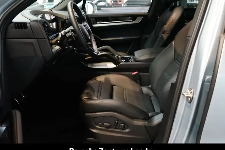 Porsche Cayenne din 2024 cu 21.890 km - oferta POR232045 - foto 9