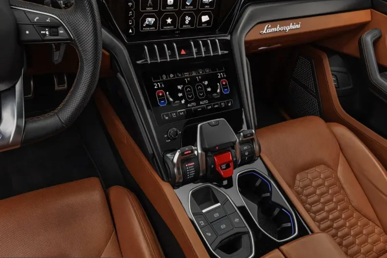 Lamborghini Urus din 2022 cu 68.000 km - oferta LAM232049 - foto 19