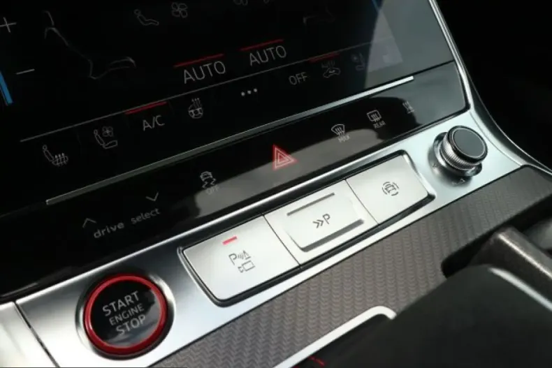 Audi RS7 din 2025 cu 13.727 km - oferta AUD232055 - foto 16