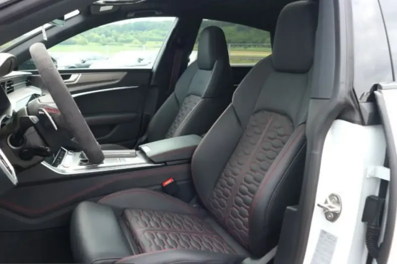 Audi RS7 din 2025 cu 13.727 km - oferta AUD232055 - foto 21