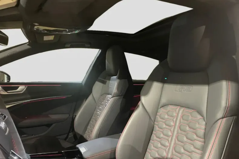 Audi RS7 din 2025 cu 9.428 km - oferta AUD232056 - foto 6