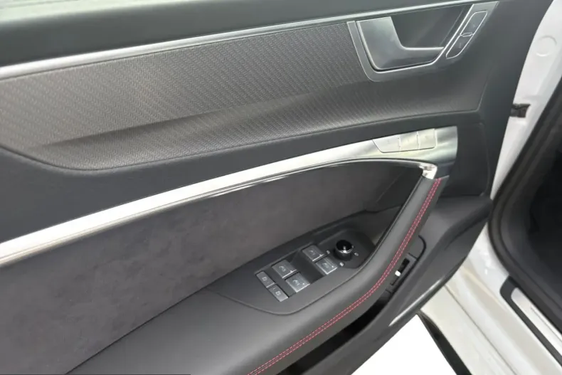 Audi RS7 din 2025 cu 11.852 km - oferta AUD232057 - foto 14