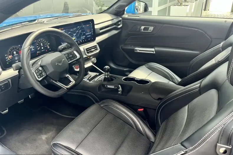 Ford Mustang din 2024 cu 10.715 km - oferta FOR232061 - foto 13