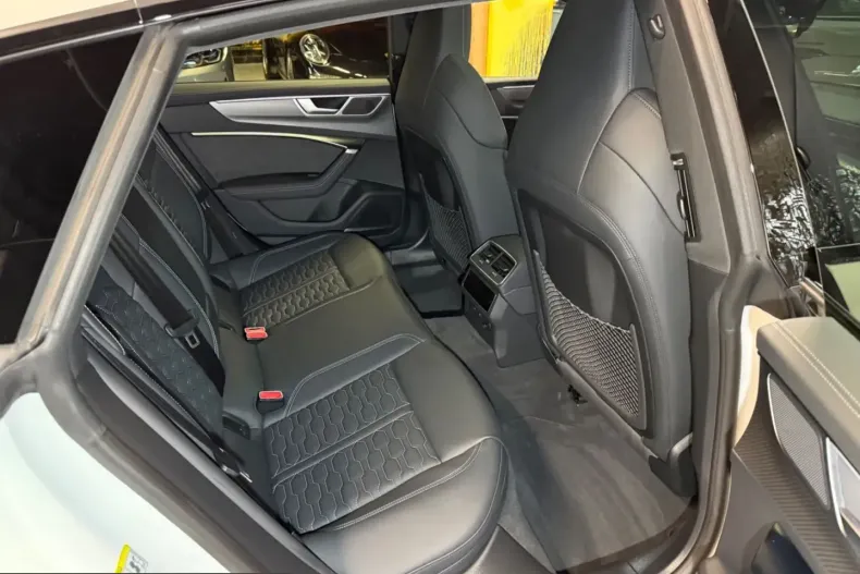 Audi RS7 din 2024 cu 19.262 km - oferta AUD232062 - foto 15