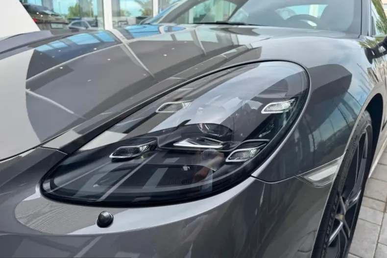 Porsche Cayman din 2024 cu 12.820 km - oferta POR232069 - foto 9
