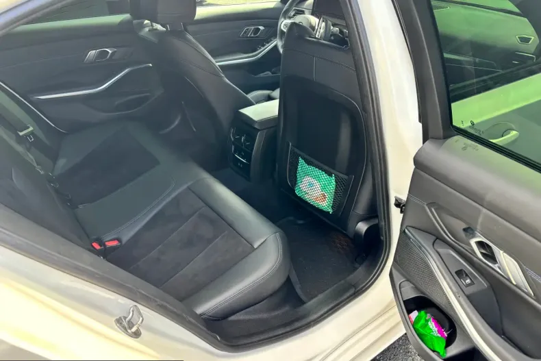 BMW 318i (Seria 3) din 2023 cu 38.000 km - oferta BMW232072 - foto 10