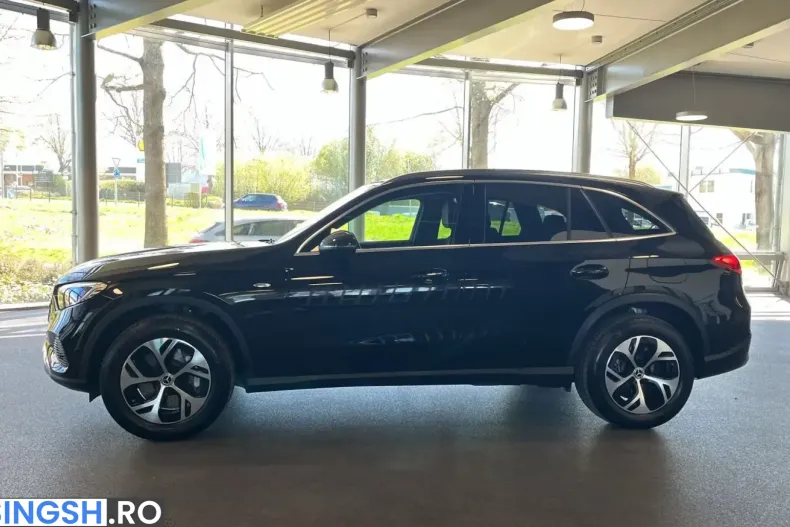 Mercedes-Benz GLC 300 (Clasa GLC) din 2025 cu 12.400 km - oferta MER232077 - foto 8