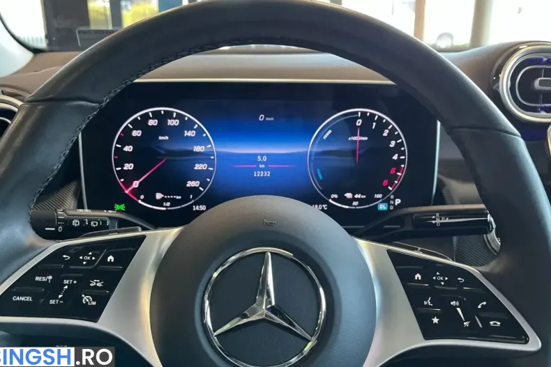 Mercedes-Benz GLC 300 (Clasa GLC) din 2025 cu 12.400 km - oferta MER232077 - foto 12
