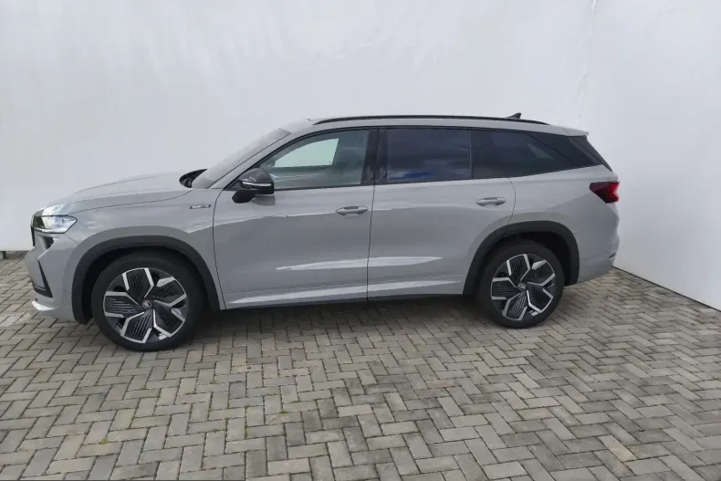 Skoda Kodiaq din 2026 cu 6 km - oferta SKO232081 - foto 2