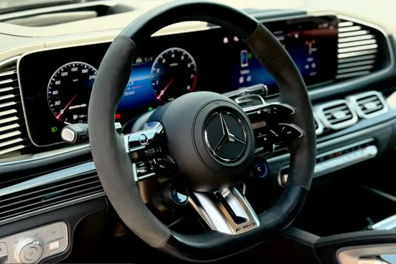 Mercedes-Benz GLE 63 AMG (Clasa GLE) din 2024 cu 20.200 km - oferta MER232097 - foto 26