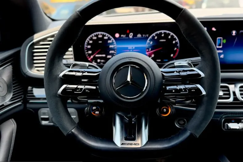 Mercedes-Benz GLE 63 AMG (Clasa GLE) din 2024 cu 20.200 km - oferta MER232097 - foto 35