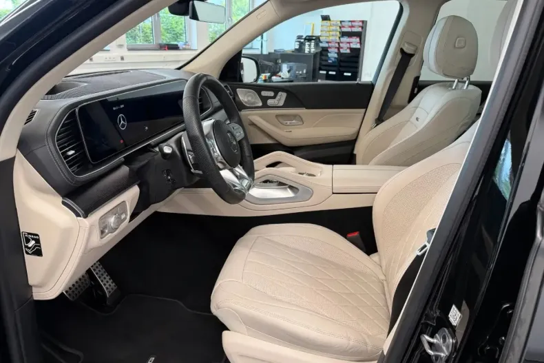 Mercedes-Benz GLE 63 AMG (Clasa GLE) din 2024 cu 19.980 km - oferta MER232098 - foto 12