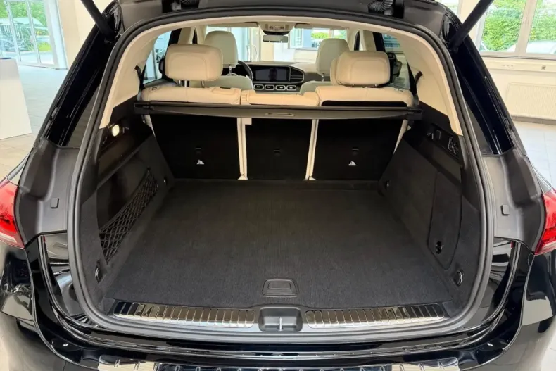 Mercedes-Benz GLE 63 AMG (Clasa GLE) din 2024 cu 19.980 km - oferta MER232098 - foto 14
