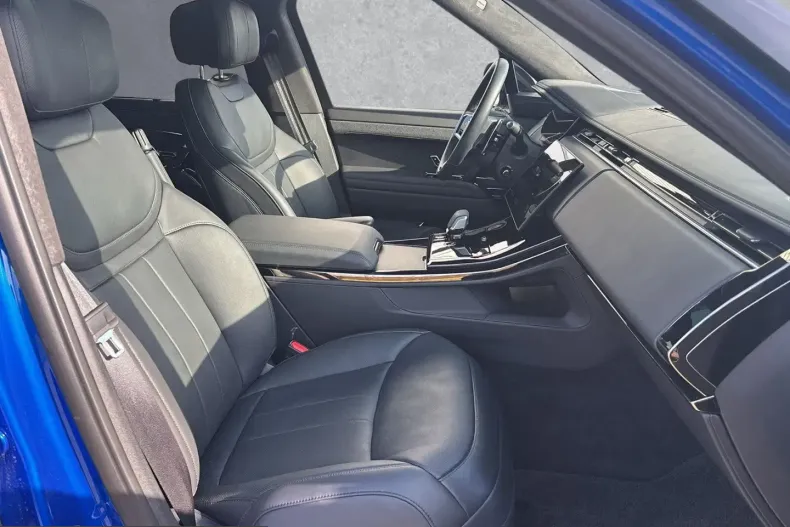 Land Rover Range Rover Sport din 2025 cu 18.709 km - oferta LAN232102 - foto 8