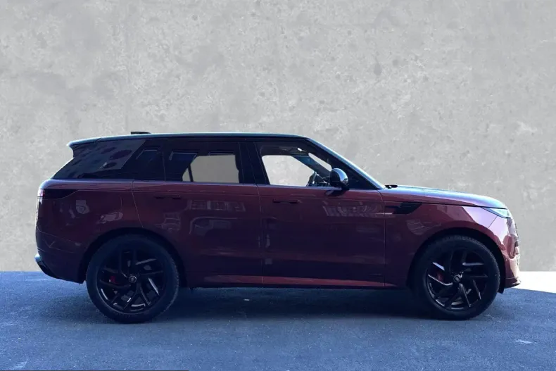 Land Rover Range Rover Sport din 2025 cu 16.983 km - oferta LAN232103 - foto 2