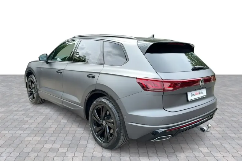 Volkswagen Touareg din 2026 cu 3.000 km - oferta VOL232105 - foto 4