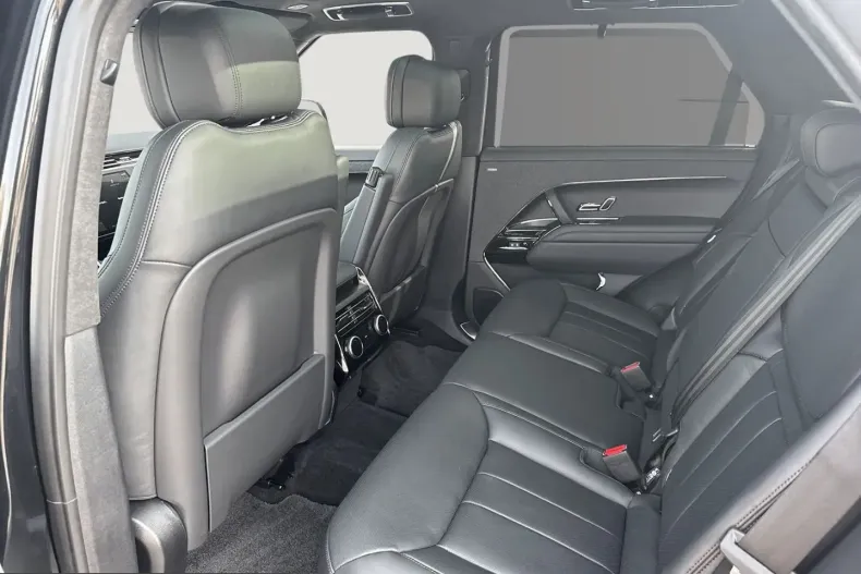 Land Rover Range Rover Sport din 2025 cu 22.355 km - oferta LAN232106 - foto 14