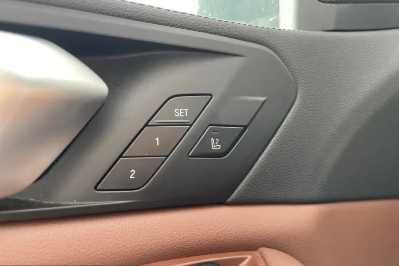 BMW X5 (Seria X) din 2022 cu 75.740 km - oferta BMW232111 - foto 13