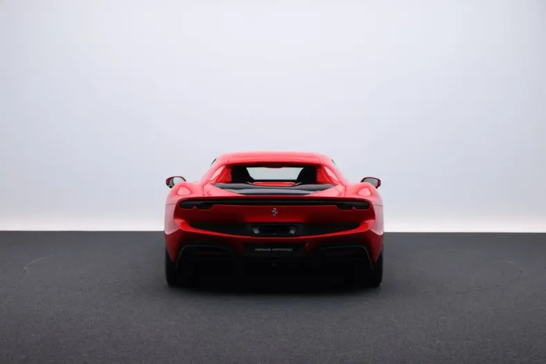 Ferrari 296 GTB din 2023 cu 3.400 km - oferta FER232114 - foto 6