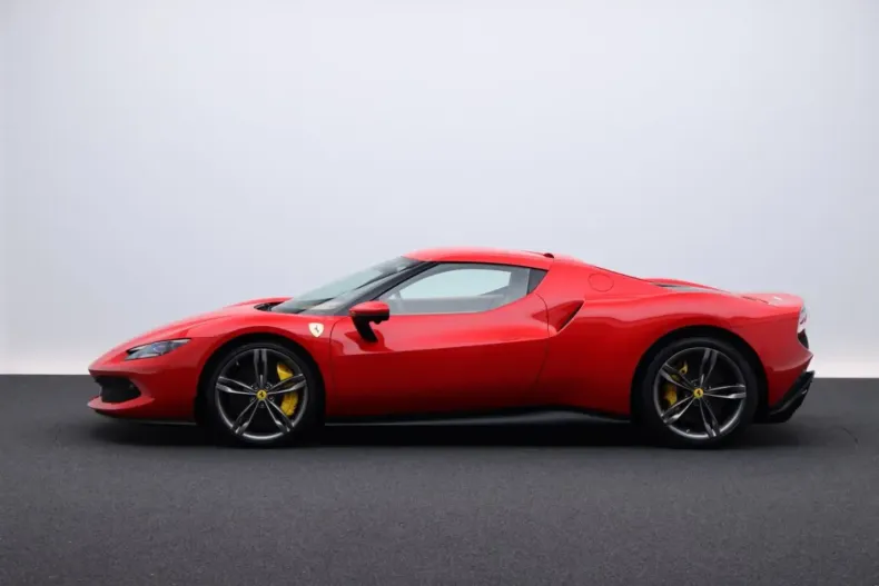 Ferrari 296 GTB din 2023 cu 3.400 km - oferta FER232114 - foto 8