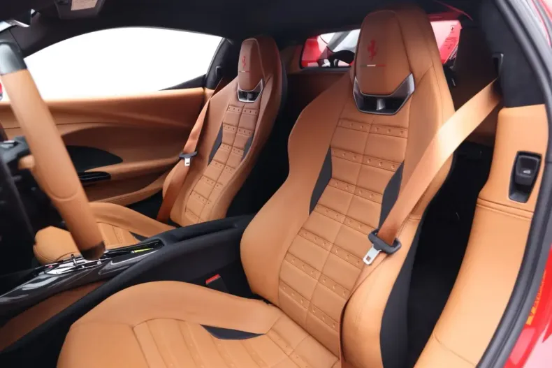Ferrari 296 GTB din 2023 cu 3.400 km - oferta FER232114 - foto 10