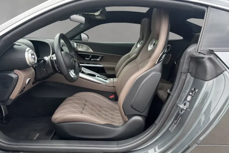 Mercedes-Benz AMG GT (Clasa GT) din 2024 cu 14.660 km - oferta MER232115 - foto 8