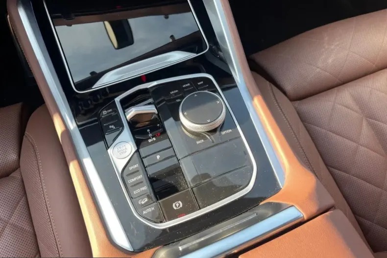 BMW X6 (Seria X) din 2025 cu 22.373 km - oferta BMW232120 - foto 8